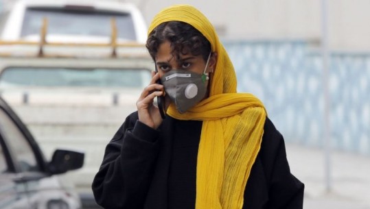Koronavirusi, Irani do të lirojë përkohësisht 54,000 të burgosur për shkak të epidemisë