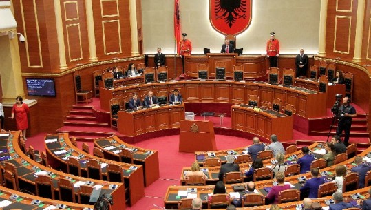 Paketa Anti-KÇK pritet të 'ndezë' parlamentin, akti normativ nesër në Kuvend
