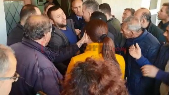 Drejtoresha e Arsimit Fier: Vajza që u dërgua me urgjencë në spital ishte shtatzënë! Kundërshtojnë familjarët (VIDEO)