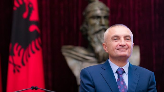 Operohet Hashim Thaçi, Presidenti Ilir Meta i uron shërim të shpejtë dhe shëndet