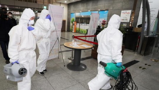 Koronavirusi/ Çfarë masash mori Korea e Jugut të cilat çuan në uljen e numrit të të infektuarve?