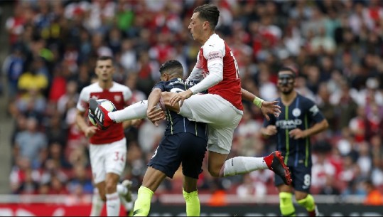 Disa futbollistë të Arsenal dyshohen të infektuar, pezullohet ndeshja me M. City. Në diskutim edhe derbi në Gjermani (VIDEO)