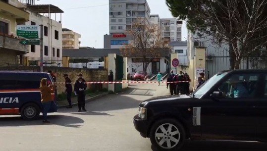 Viktima e parë me koronavirus në Durrës/ I vihet shiriti i sigurisë urgjencës së spitalit 