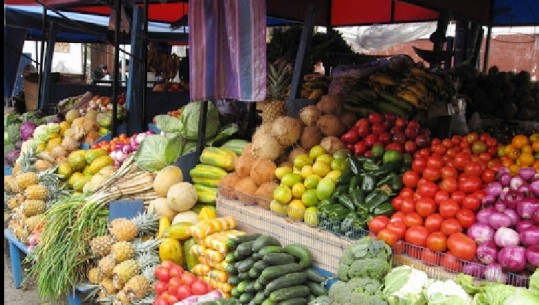 Çmimet e ushqimeve bien me 1%, INSTAT: Frutat vijojnë të jenë më të shtrenjtat