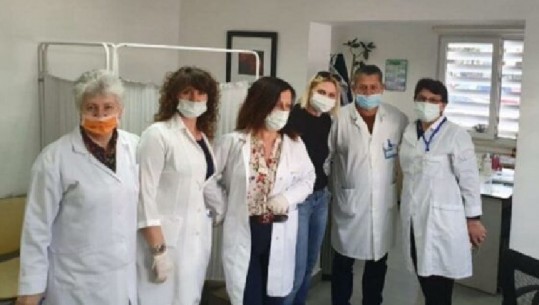 Ish-kampionia shqiptare, Klodiana Shala del nga vetëizoimi, u dërgon mjekëve ëmbëlsira: Ju jeni kampionët tanë