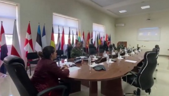 Asnjë ushtarak në shërbim jashtë Shqipërisë s'është prekur nga COVID-19! 5 studentë në vetëkarantinë, u kthyen nga Akademia në Itali (VIDEO)