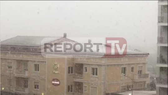 Fund marsi, por bora mbulon vendin...qytetarët mbyllen në shtëpi (VIDEO)