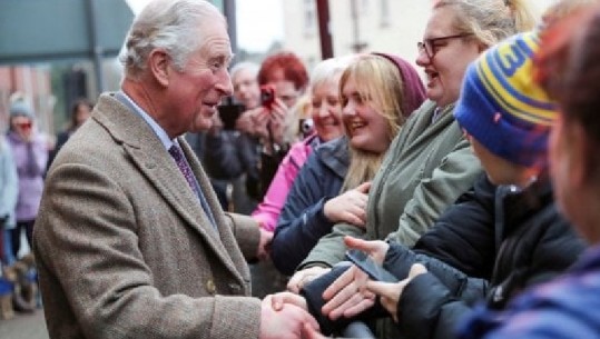 Princi Charles i Anglisë pozitiv me koronavirus