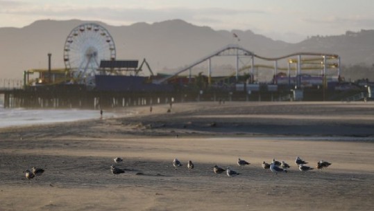 Coronavirusi, në SHBA, izolohen Los Angeles dhe San Francisco, rrugë të zbrazëta dhe plazhe të mbyllura (FOTO) 