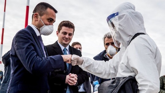 Ndihma e mjekëve shqiptarë në Itali/ Di Maio mesazh BE-së: Një mësim mbi solidaritetin nga Shqipëria