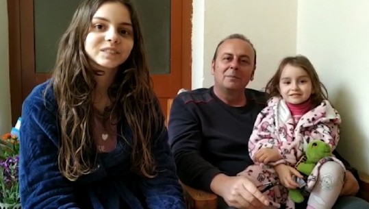 Aktori Genc Fuga njëzëri me dy vajzat: Qëndroni në shtëpi (VIDEO)