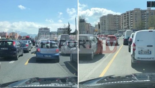 Pamjet e trafikut të rënduar tek sheshi Shqiponja dhe 'Astiri': Emergjenca ka mbaruar???