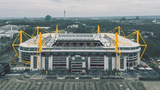 Koronavirusi, stadiumi më i madh i futbollit në Gjermani do të shndërohet në qendër trajtimi për personat e dyshuar me Covid-19