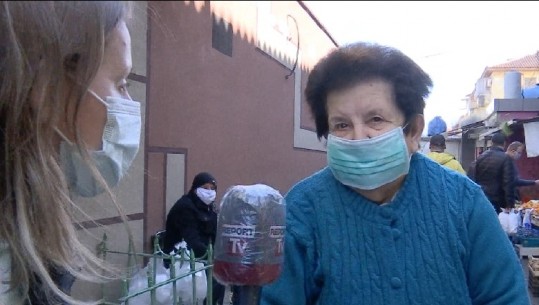 81-vjeçarja e vetmuar në Tiranë: Kam kaluar edhe Luftën e Dytë Botërore, kam parë gjermanin kur shkonte autokolonë