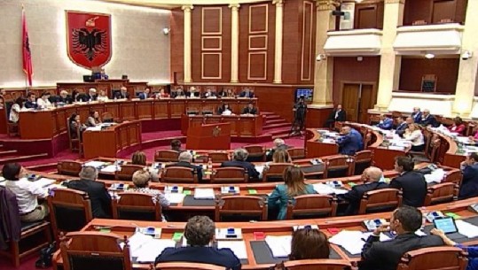Seanca më 16 prill/ Ruçi deputetëve: Në sallë me maska e matës temperature, ruani etikën në mbledhjet online 