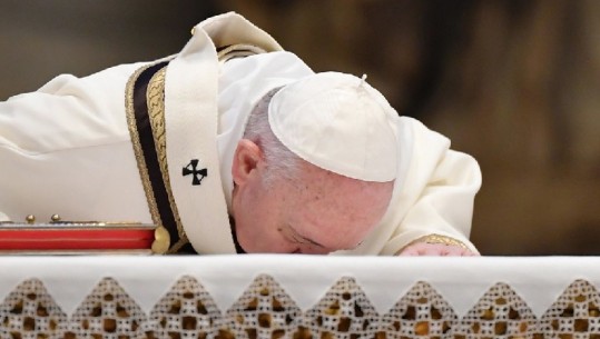 Mesazhi i Papa Françeskut drejtuar Europës:Tani duhet solidaritet, nuk është koha për egoizëm