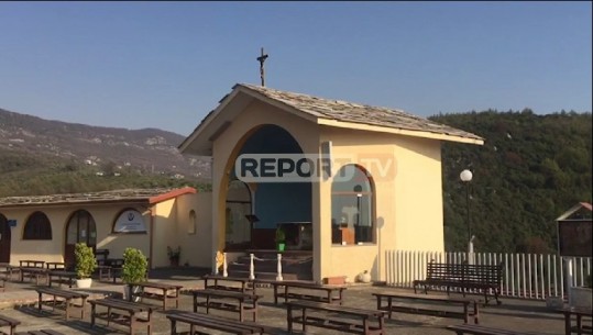 E diela e Pashkëve gjen të boshatisur Kishën e Laçit! COVID-19 kyç brenda besimtarët, anulon ritualet fetare (VIDEO)
