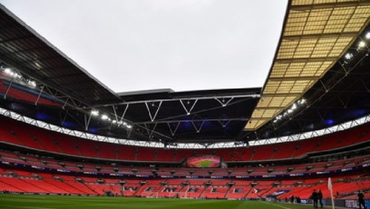 Katër ndeshje në ditë në Wembley, skenari për përfundimin e Premier League, rrezikohen qindra milionë paund humbje