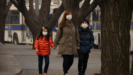 Studimi italian konfirmon: COVID 'udhëton' në ajër përmes grimcave PM10