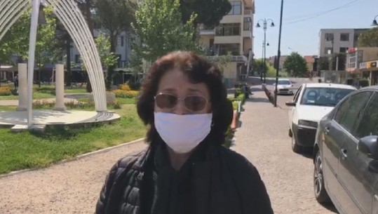 'I kishim të domosdoshme këtë orë lirie', e moshuara në Lezhë: A duhet më shumë? Unë s'mund të eci