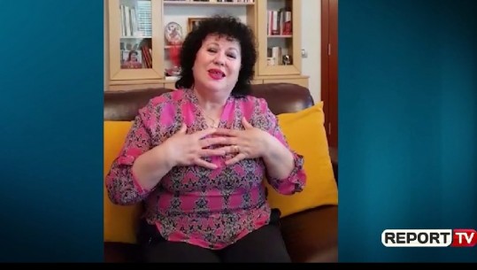 Irini Qirjako shpërthen  karantinën me këngën çame, interpreton  “Vasilikonë” (VIDEO)