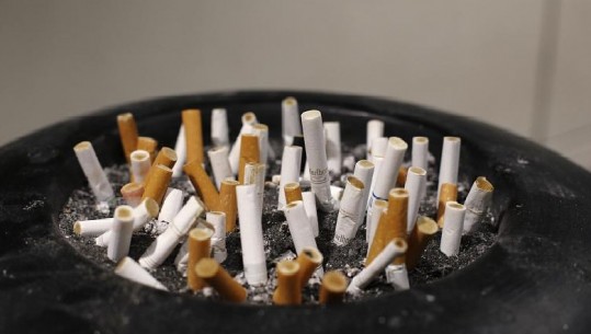 Covid/OBSH kundër konkluzionit të studimit francez: Duhani zvogëlon kapacitetin e mushkrive dhe rrit vdekshmërinë
