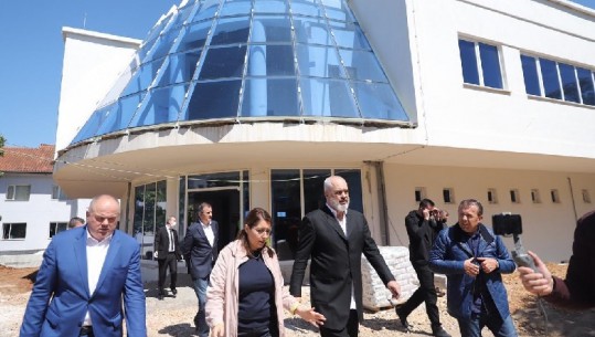 Manastirliu: Spitali i Kukësit mbaron para afatit, brenda këtij viti gati! 