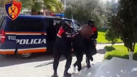 Mbolli kanabis pranë stanit, arrestohet 27-vjeçari në Skrapar! Në Berat në pranga një 30-vjeçar për shpërndarje kokaine