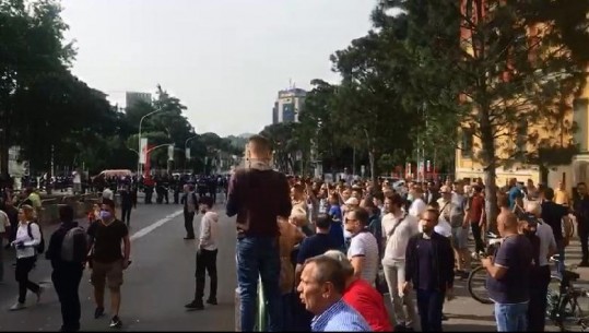 Endrit Brahimllari: Qytetarët të mblidhen për të mbrojtur Tiranën