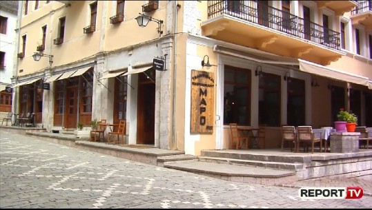 Pazari karakteristik në Gjirokastër del nga 'karantina', në pritje të turistëve