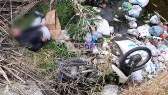Fushë-Krujë, drejtuesi i motoçikletës humb kontrollin, përfundon në kanal (VIDEO)