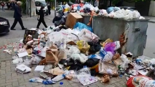 Durrësi 'pushtohet' nga plehrat, drejtori i pastrimit: Për disa ditë do i depozitojmë në Sharrë, Manza s'ka më hapësirë (VIDEO)