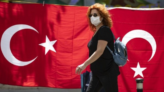 Covid/Turqi, mbajtja e maskës bëhet e detyrueshme edhe në Stamboll, Ankara dhe Bursa (VIDEO)