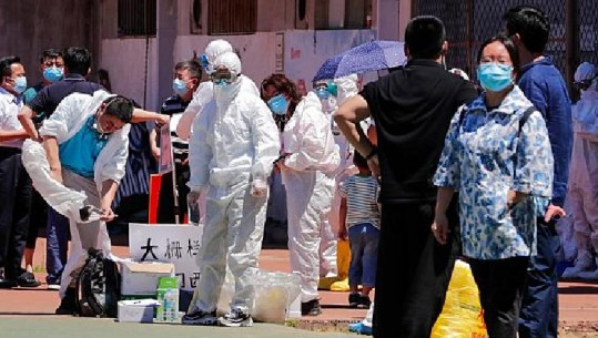 Covid, autoritetet kineze: Në Pekin epidemia pothuajse ka mbaruar