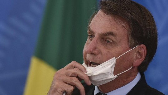 Covid/Brazil, Presidenti Bolsonaro: Mund të kem qenë i infektuar