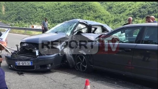 Aksident i rëndë në Bulqizë, përplasen tre mjete, plagosen 3 shoferët (VIDEO)
