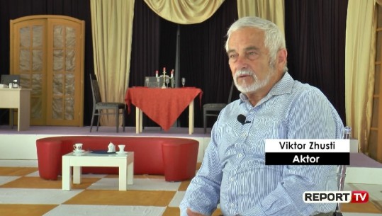 Pas pandemisë, “Testamenti i ri” para publikut, Viktor Zhusti: Është një shfaqje për të gjitha familjet shqiptare! (VIDEO)