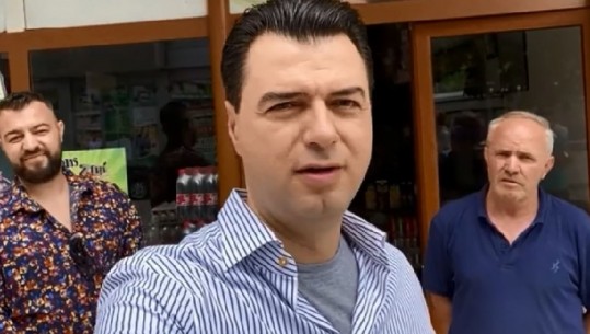 Basha godet sërish, nga Korça bën gafë në emërtimin e biznesit (VIDEO)