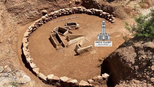 Zbulohet varreza tumulare në Himarë, rëndësi për datimin e vendbanimit të zonës (VIDEO)
