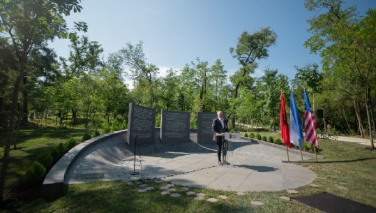 Memoriali i Holokaustit, Rama tregon çfarë i tha kleri shqiptar Gjermanisë: Arin po, hebrenjtë jo! (VIDEO)