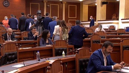 Opozita bojkoton Kuvendin, Murrizi: Provë se s'do të votojmë 'Zgjedhoren' pa hapur listat (VIDEO)