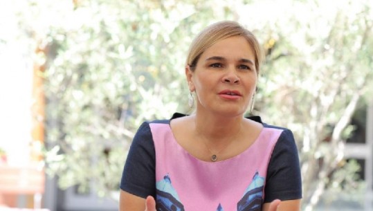 Kryemadhi uron Kurban Bajramin: Shëndet e begati për gjithë familjet shqiptare