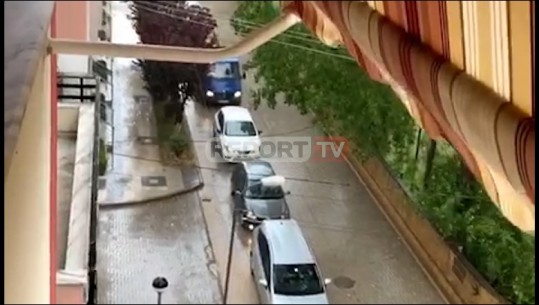 Pas shiut, pushuesit në Pogradec përballen edhe me trafikun e rënduar (VIDEO)