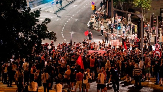 Protesta kundër masave anti-covid të vendosura nga qeveria, arrestohen 28 persona në Tel Aviv dhe Izrael