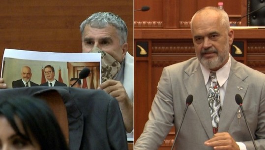 Gjuzi i nxjerr foton me Vuçiç, Rama tallet: Më vjen mirë që mustaqet i ka mbrojtur me maskë anti-gaz (VIDEO)