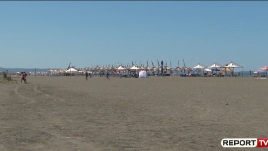 Plazhi i Talës me hapësirë për plazh publik, pushuesit: Mungon pastërtia