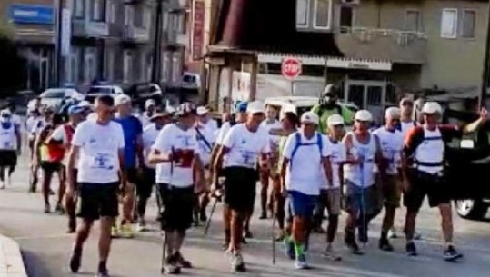 Dy ditë pas nisjes, Meta: Atletët e Ultramaratona 1 mbërritën në Dibër, përcollën në dy anët e kufirit mesazhin e krenarisë