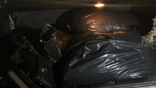 Iu gjet 41 kg drogë, policia arreston transportuesin dhe shpall në kërkim pronarin e makinës