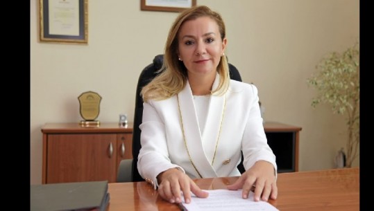 Kseanela Sotirofski zgjidhet rektore e universitetit 'Aleksandër Moisiu' në Durrës