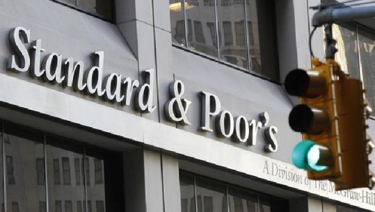 Ekonomia e qëndrueshme, raporti i 'Standard &Poor's': Kujdes PPP